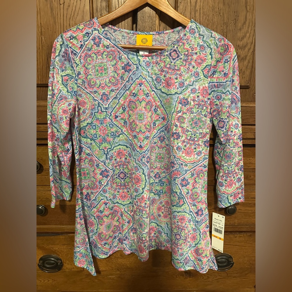 NWT Ruby Rd. Women’s 3/4 Sleeve Printed Top – Size Small